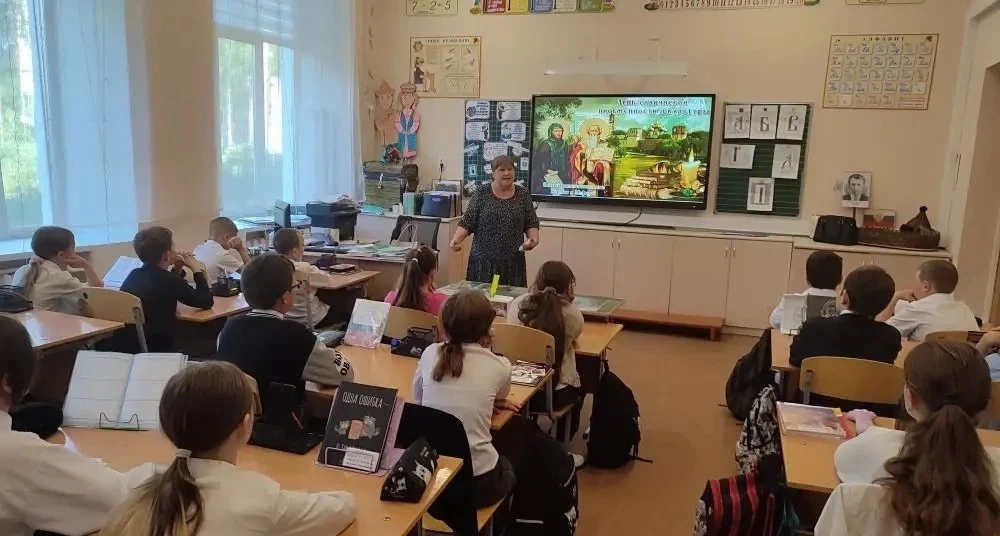 ПОСЕЩЕНИЕ ШКОЛ ПРАВОСЛАВНЫМИ ПРЕПОДАВАТЕЛЯМИ Г. СИМ